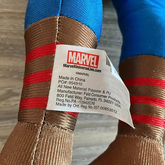 Marvel Captain America 19 inch Plush - Picture 4 of 5
